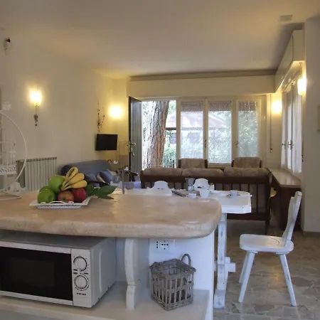 Apartment Castagneto 2 *