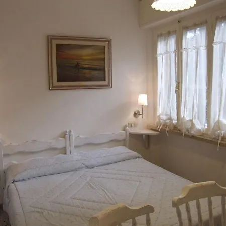 Castagneto 2 Apartment *