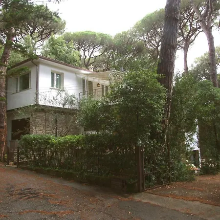 Castagneto 2 Apartment *