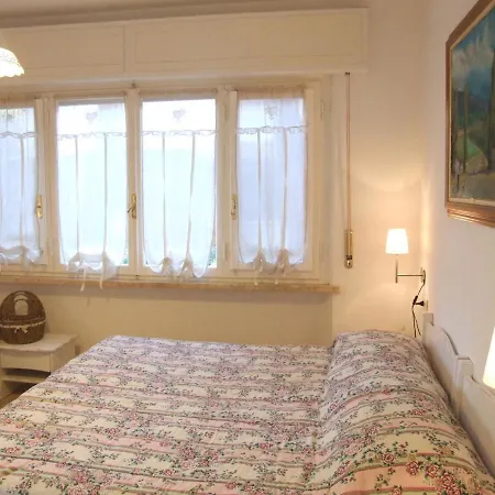 Castagneto 2 Apartment *